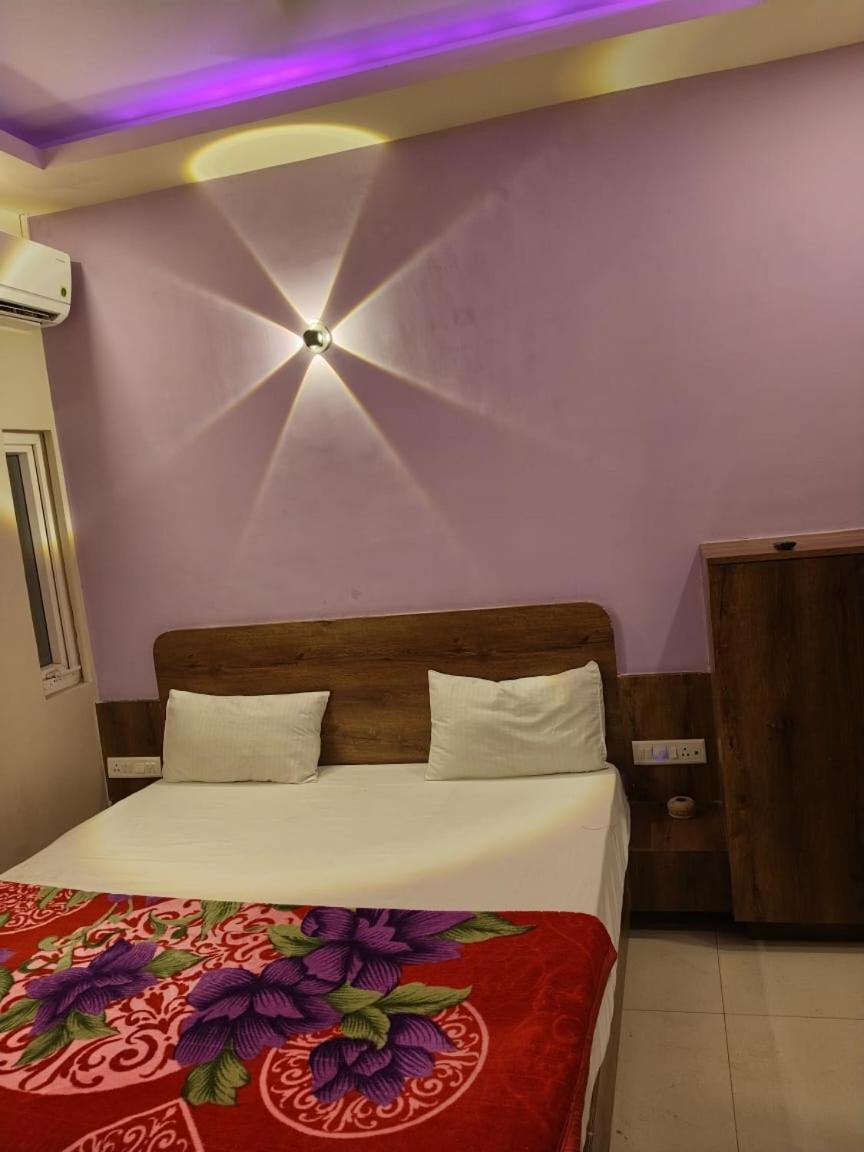 Hotel Greenland Luxury Пури Экстерьер фото